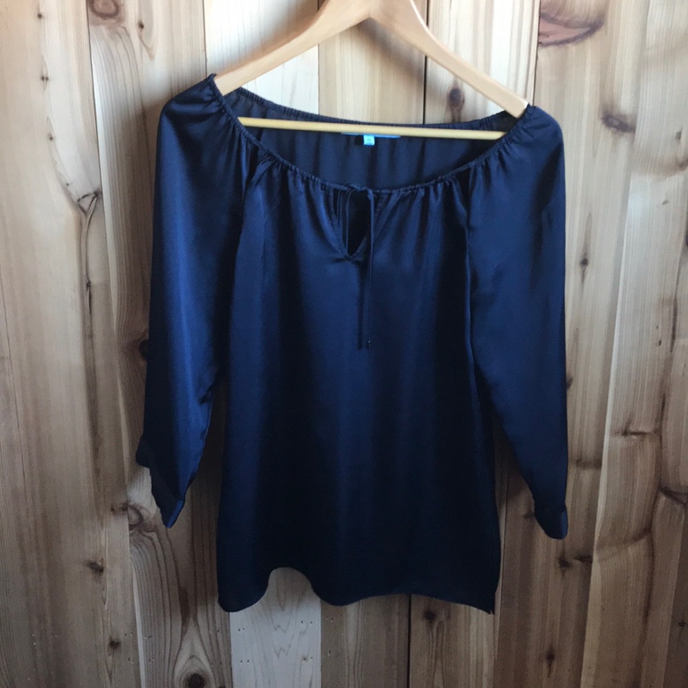 Boat neck blouse
